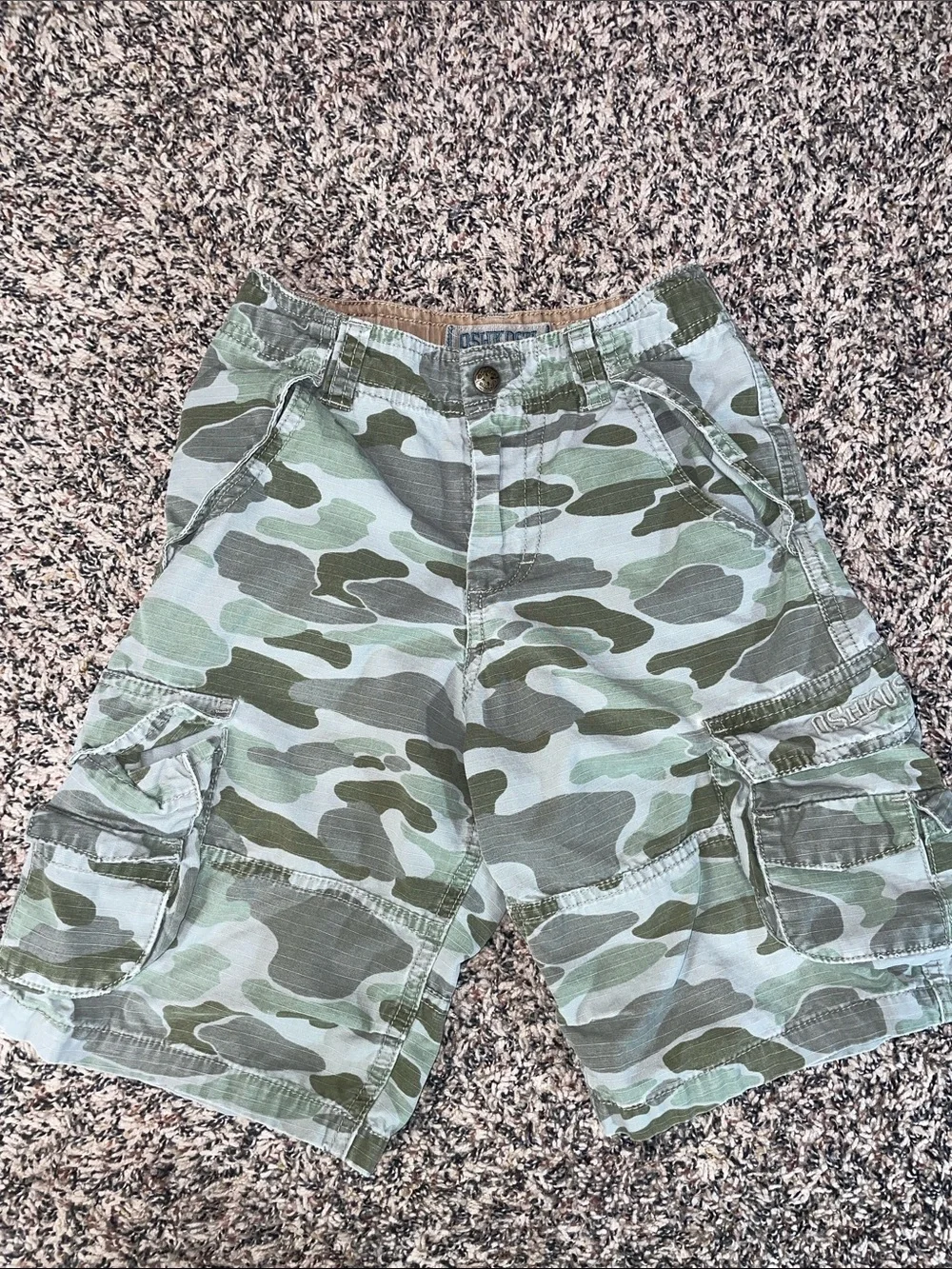 OshKosh B'gosh Boys' Green Camo Cargo Shorts Size 7 | GUC